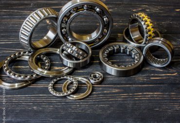 SPHERICAL THRUST BEARINGS 10